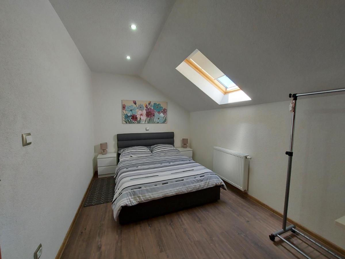 House Boketto Otel Korenica Dış mekan fotoğraf