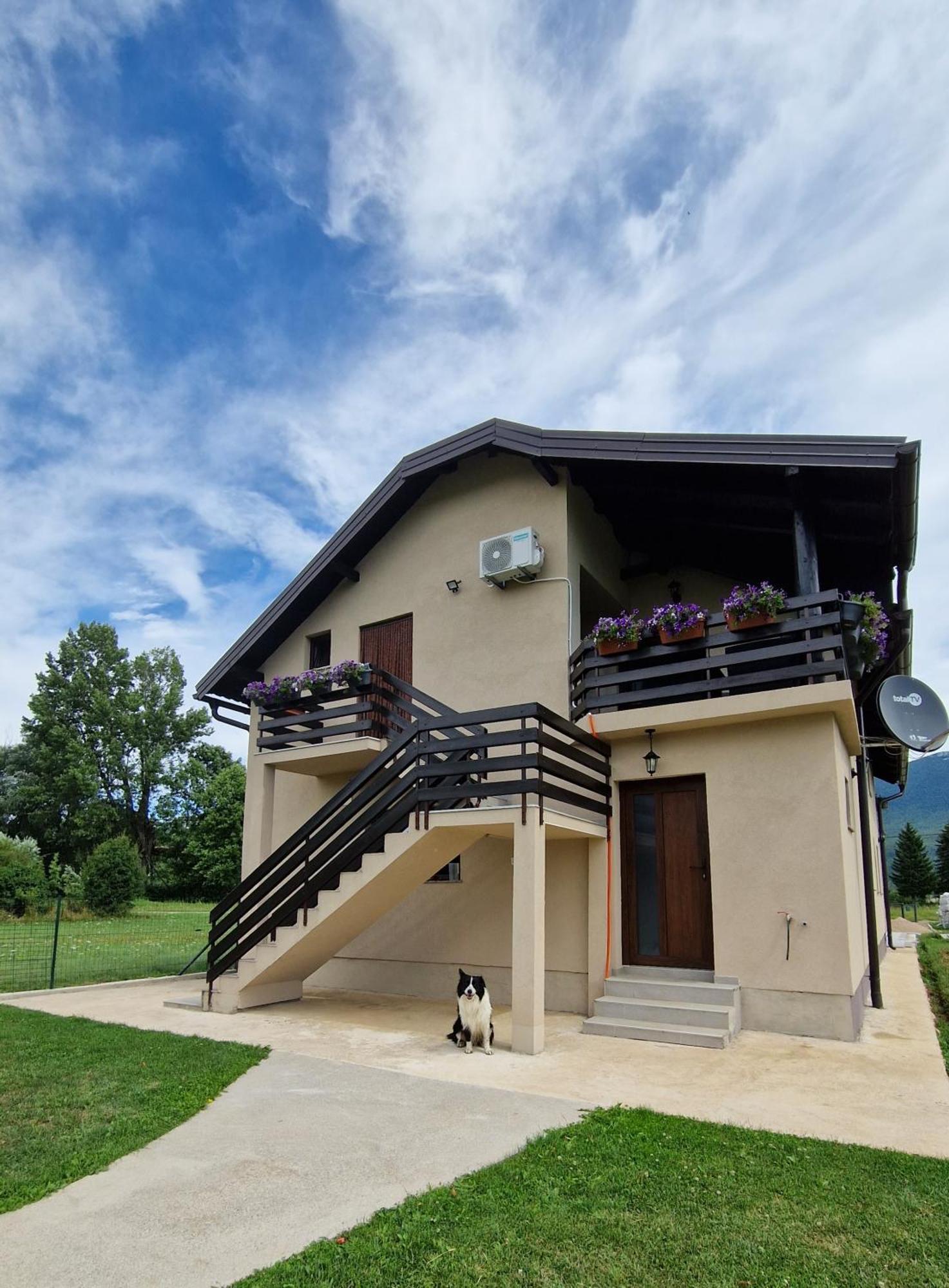 House Boketto Otel Korenica Dış mekan fotoğraf