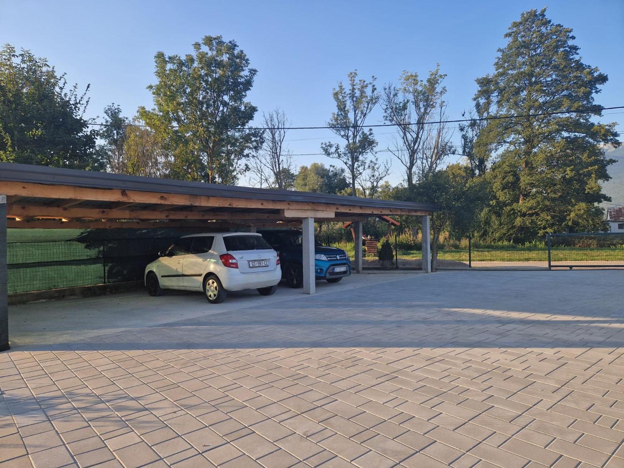 House Boketto Otel Korenica Dış mekan fotoğraf